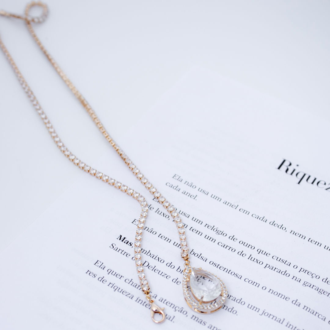 Acessório 2 em 1- Detalhe nas Costas