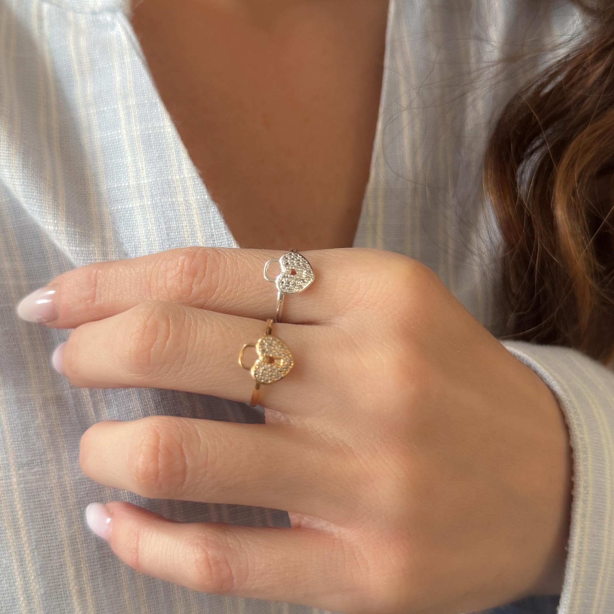 Anel Regulável - Coração Zircônia Cadeado