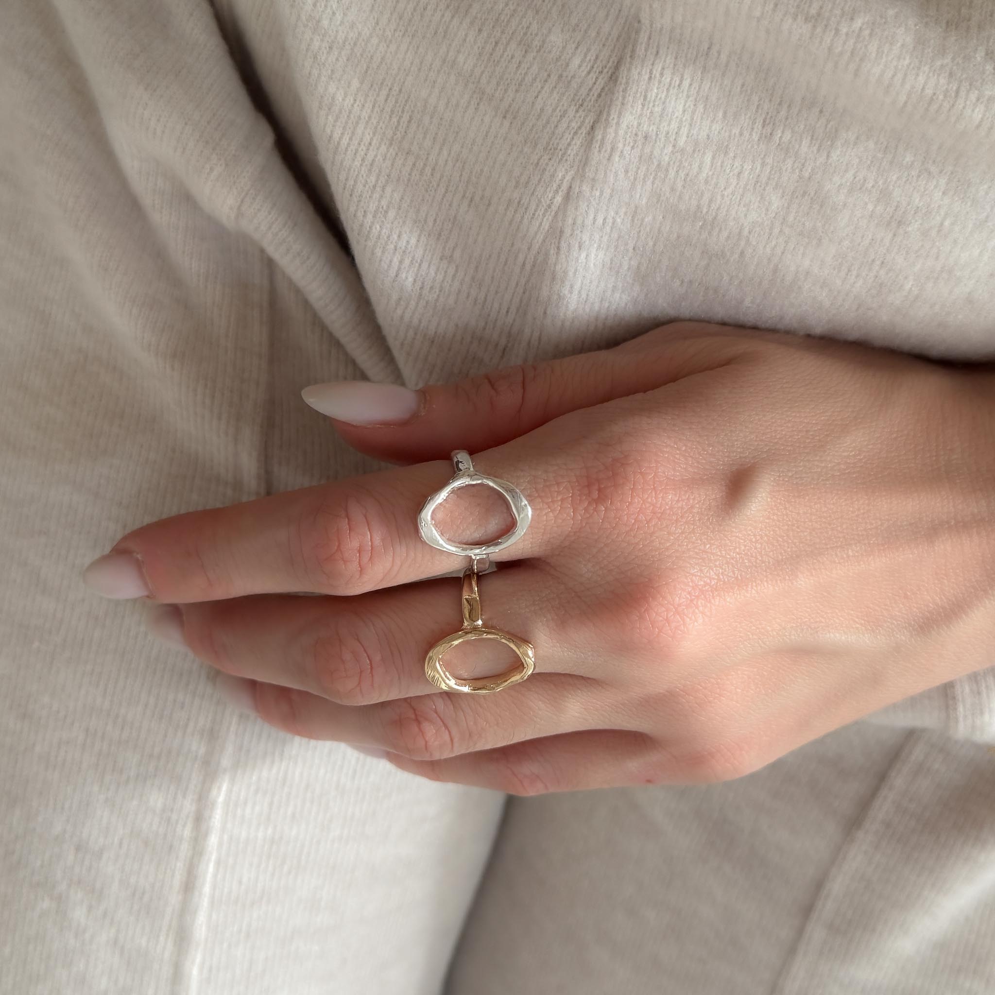 Anel Tam único 18 - Oval Abstrato