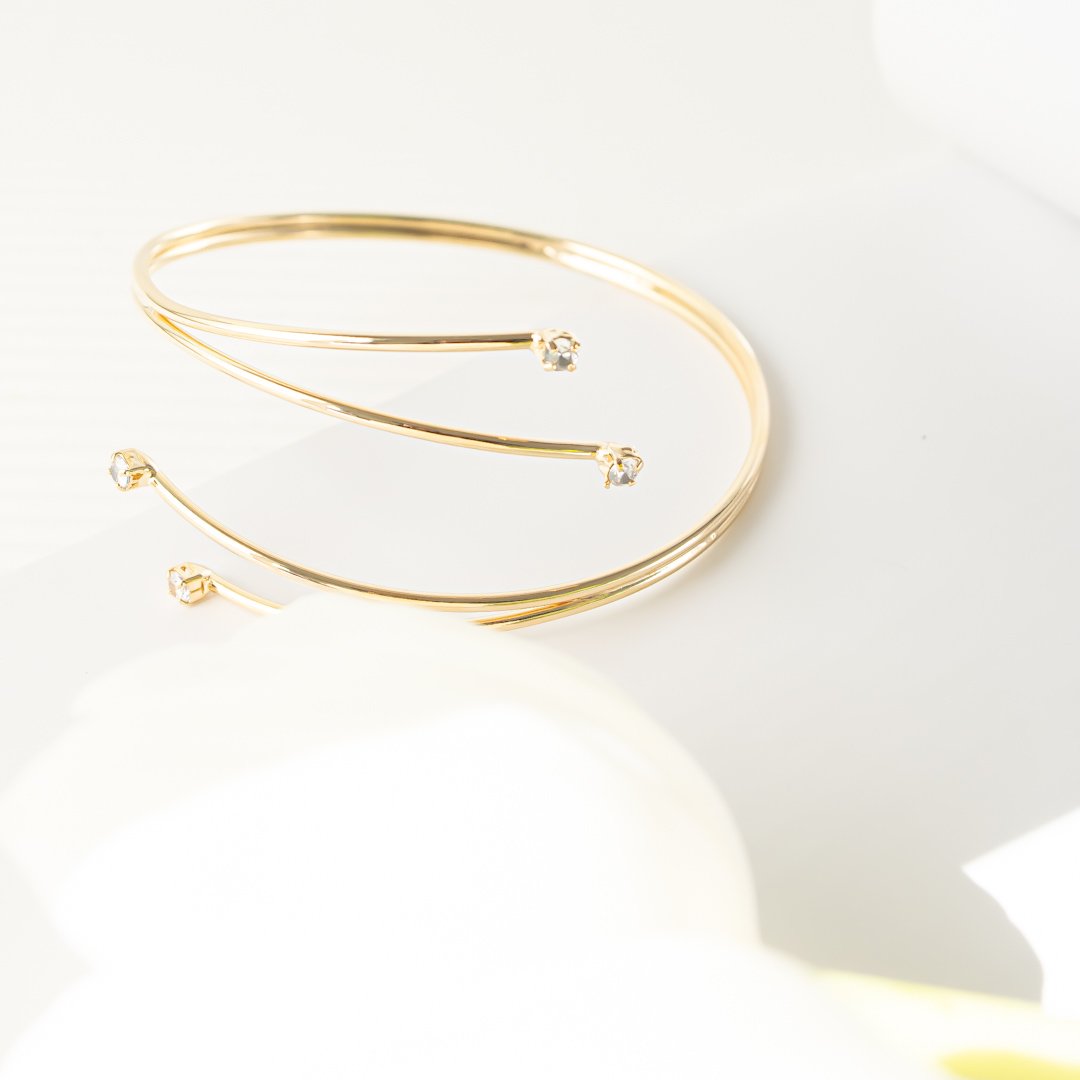 Bracelete Antebraço - Fios e Ponto de Luz