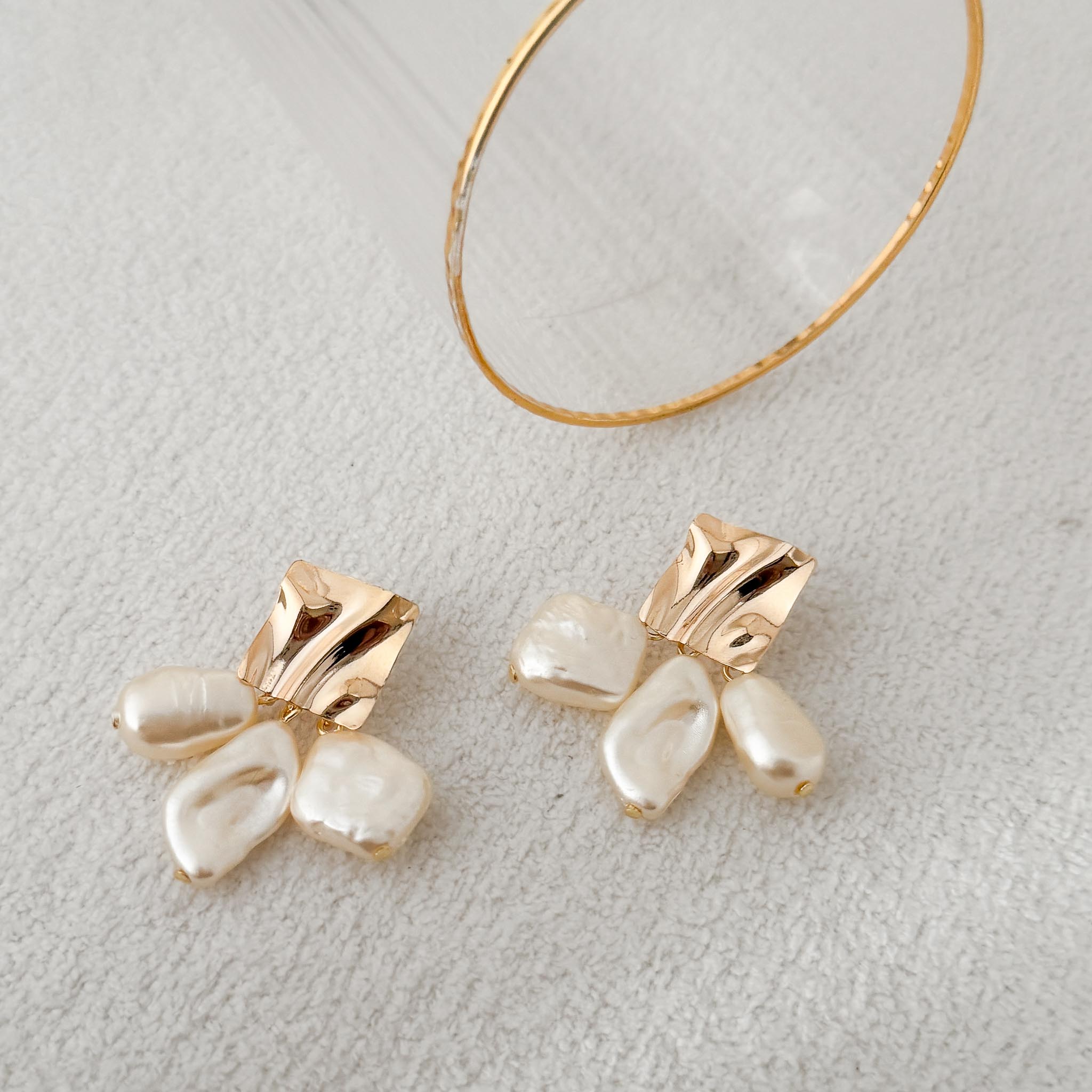 Brinco Médio - Lina