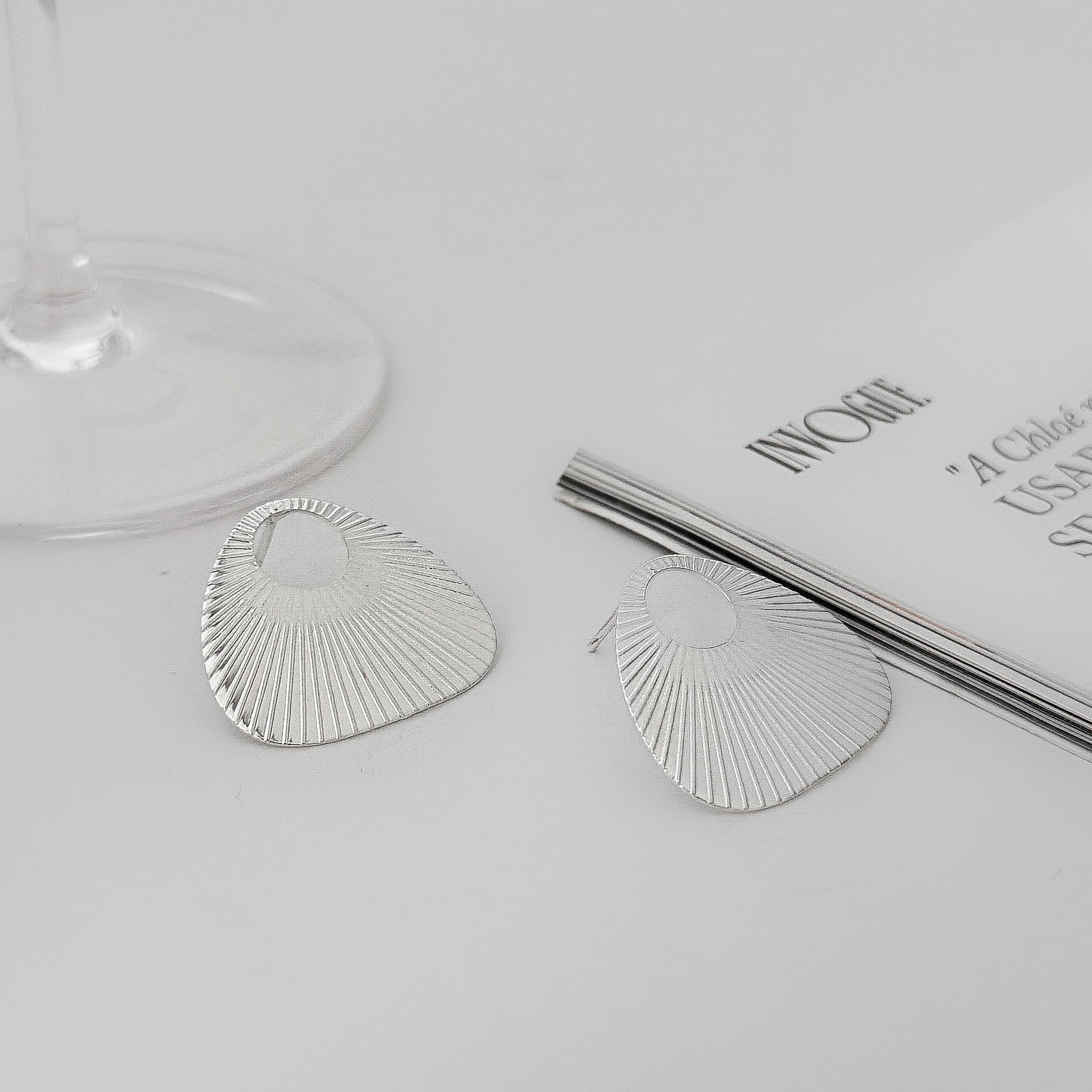 Brinco Médio - Plissado