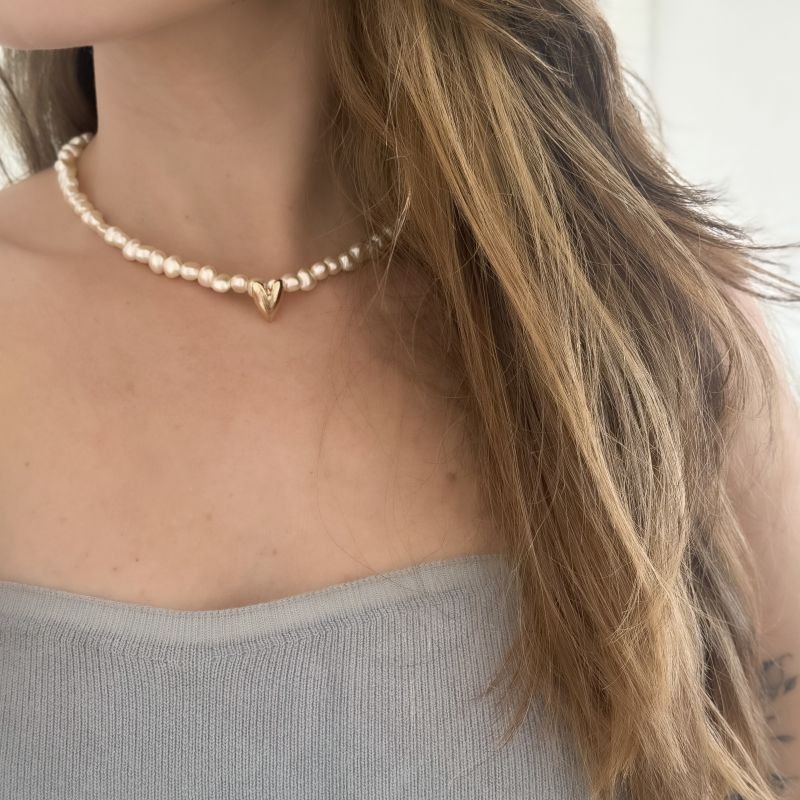 Choker - Pérolas e Coração Irregular
