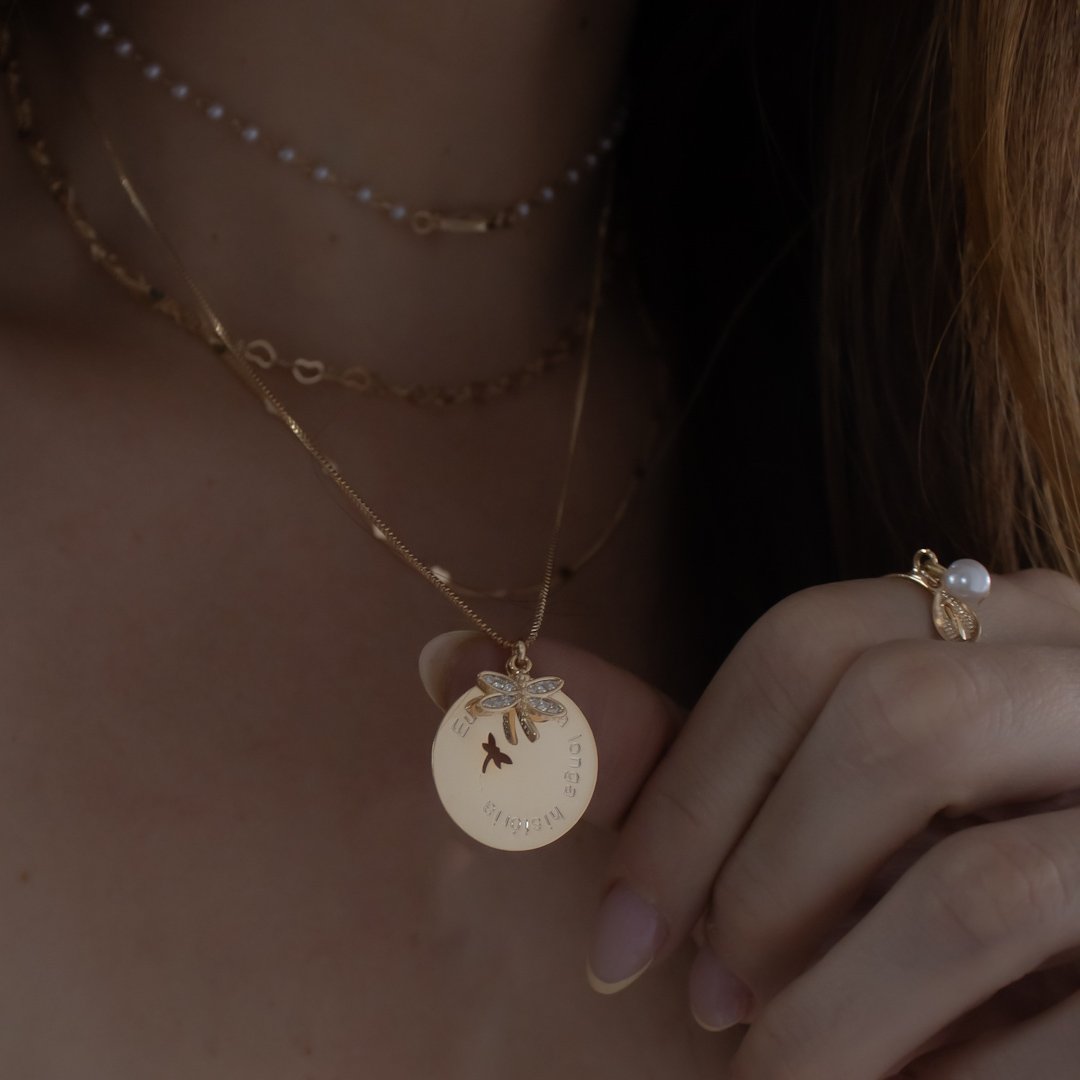 Colar - ''Eu sou uma longa história...''