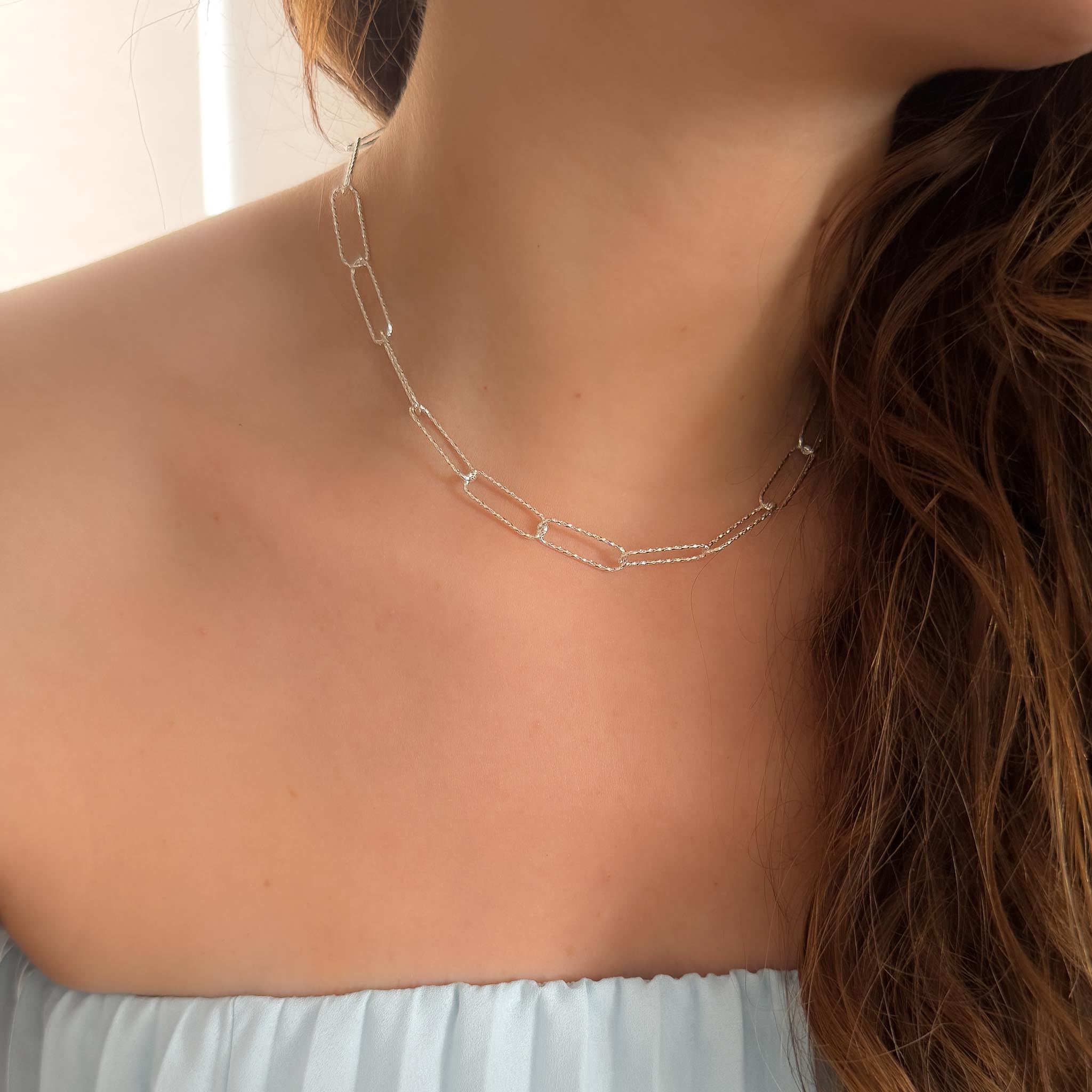 Colar Curto - Elos Retangulares Texturizados