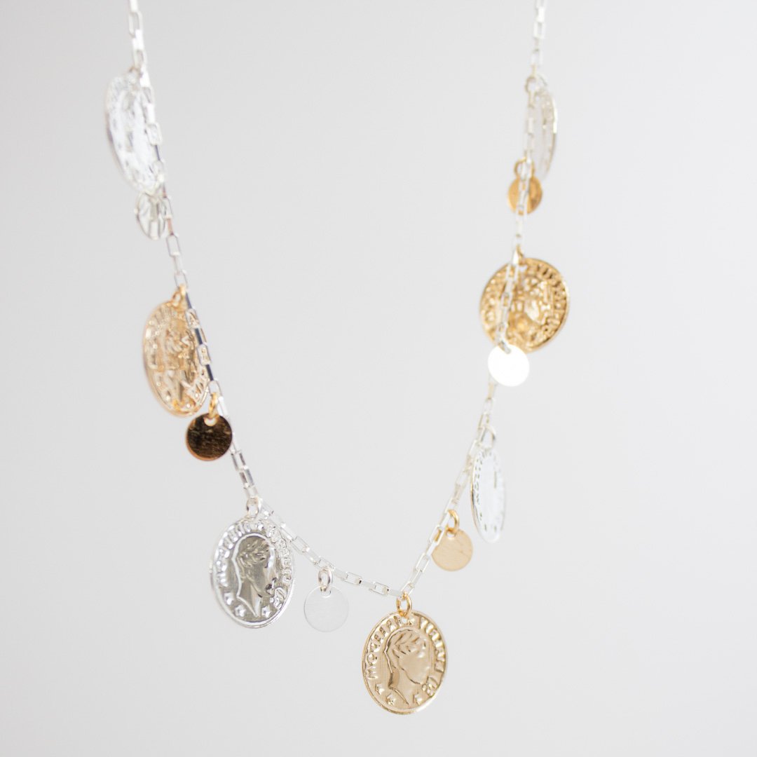 Colar Curto - Mix de Banhos Moedas