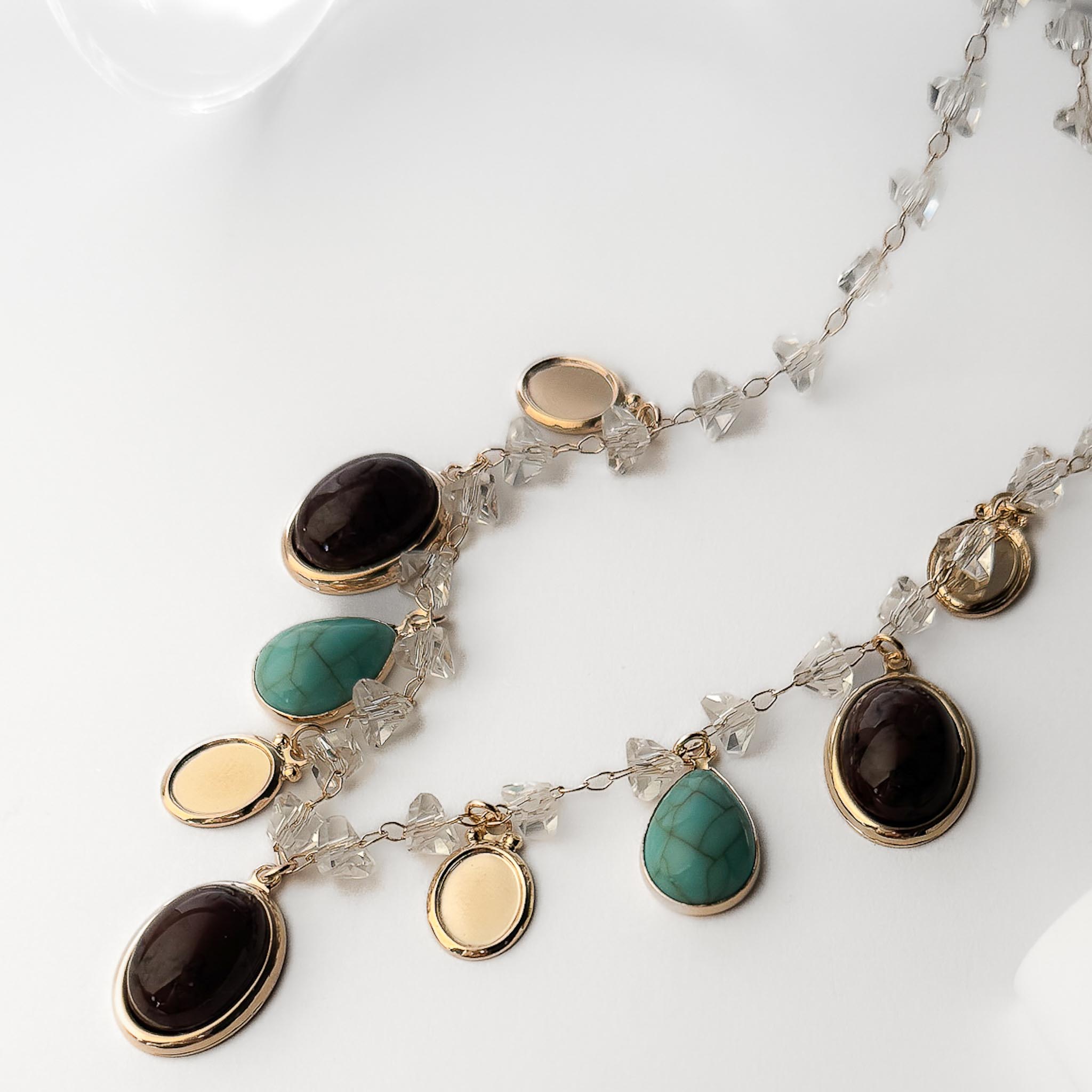 Colar Curto - Mix de Pingentes Boho