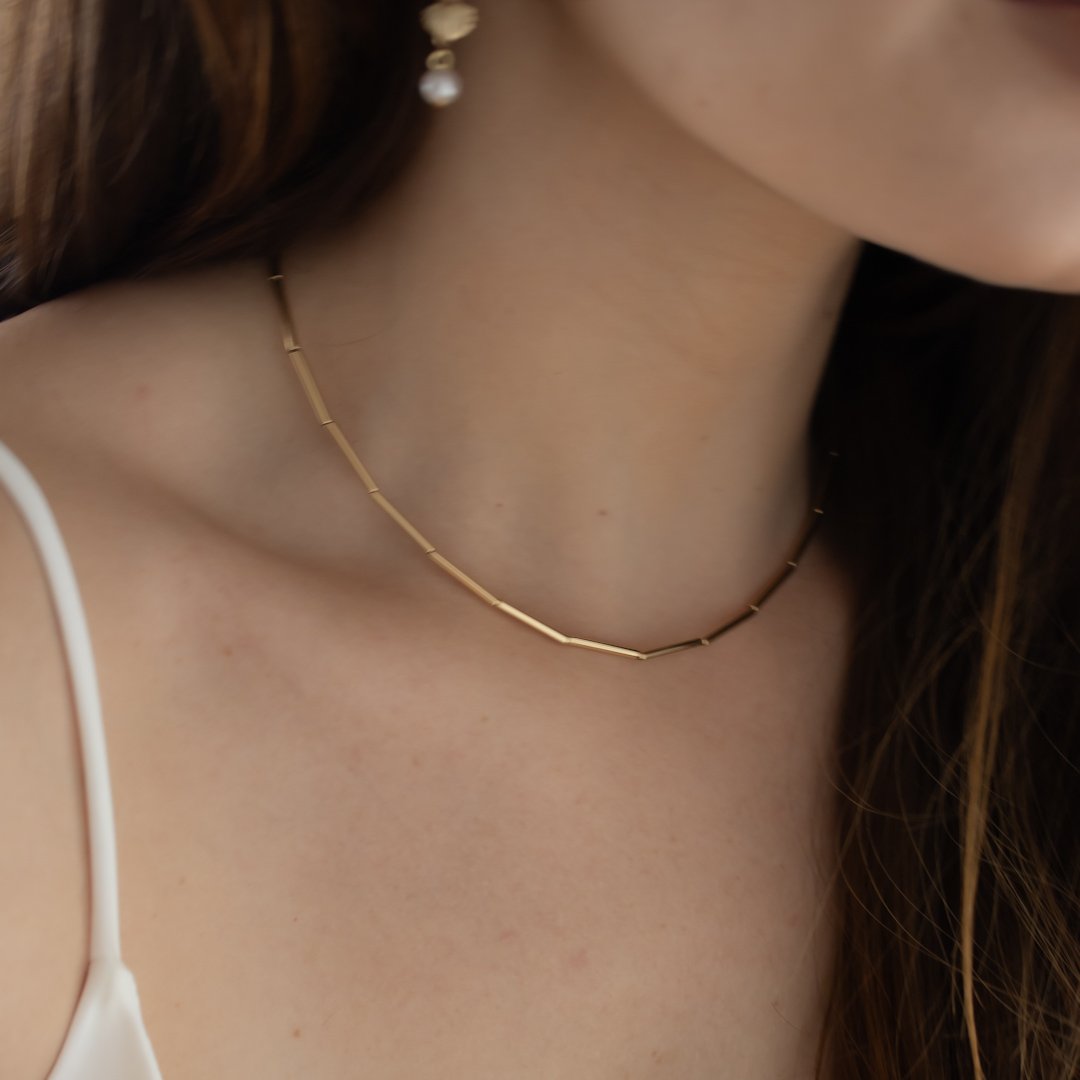 Colar Curto - Plaquinhas Metal