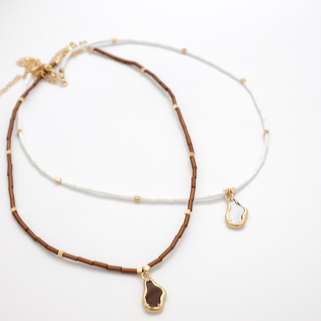 Colar Curto - Forma Orgânica & Cores