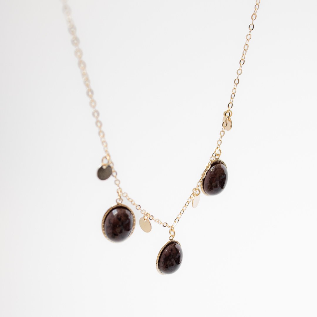 Colar Curto - Medalha Oval Marrom ou Turquesa