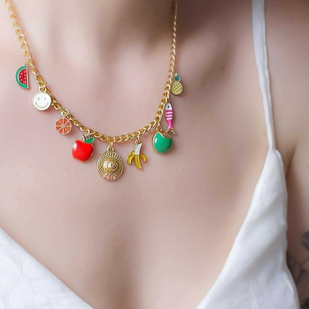 Colar Curto - Mix de Pingentes Coloridos