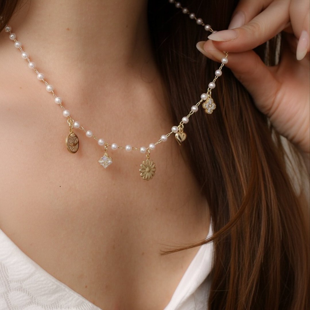 Colar Curto - Mix de Pingentes Vibes