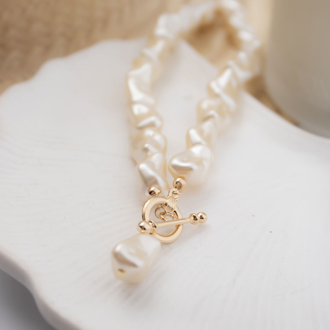 Colar Curto - Pérolas Abstratas