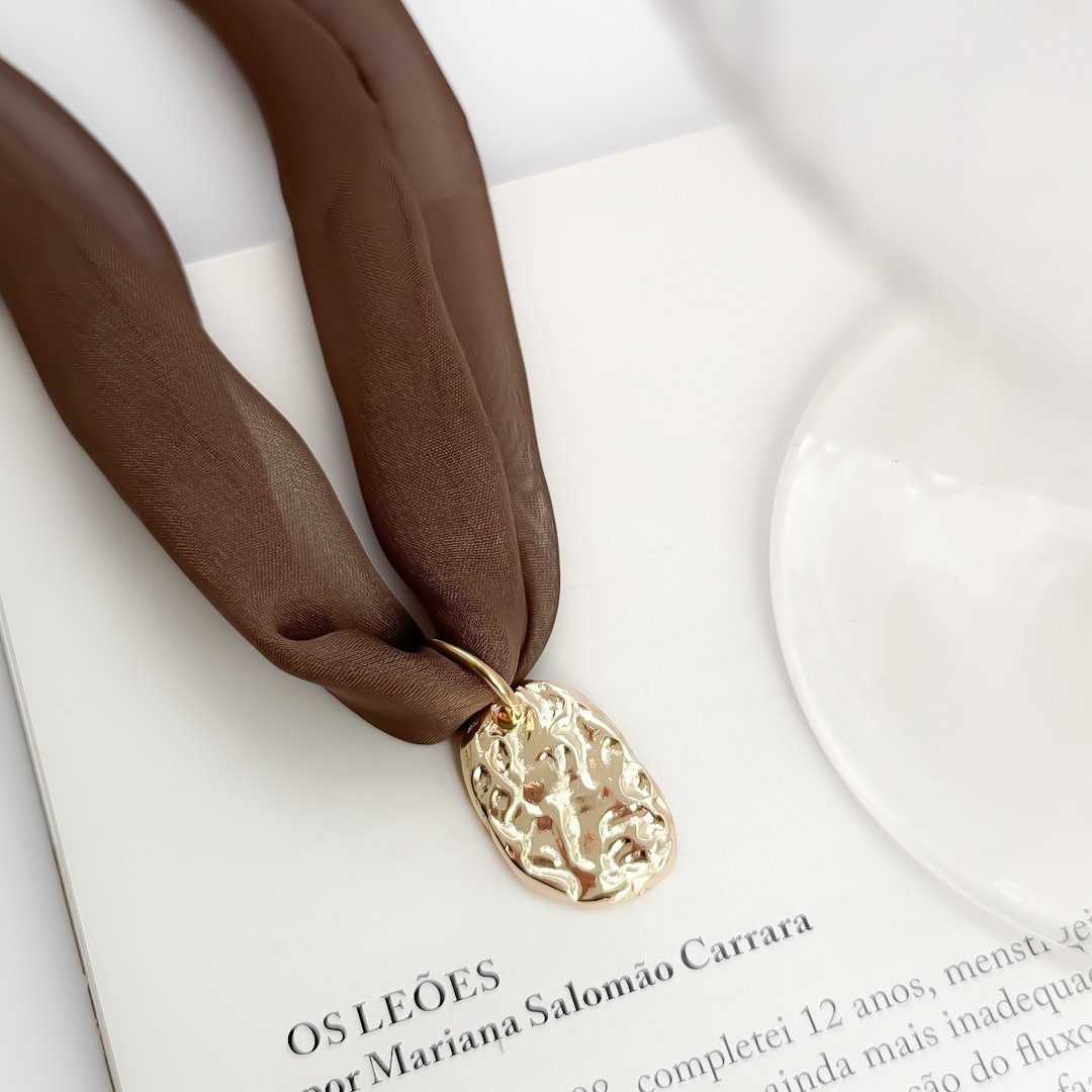 Colar Curto - Winter Glow