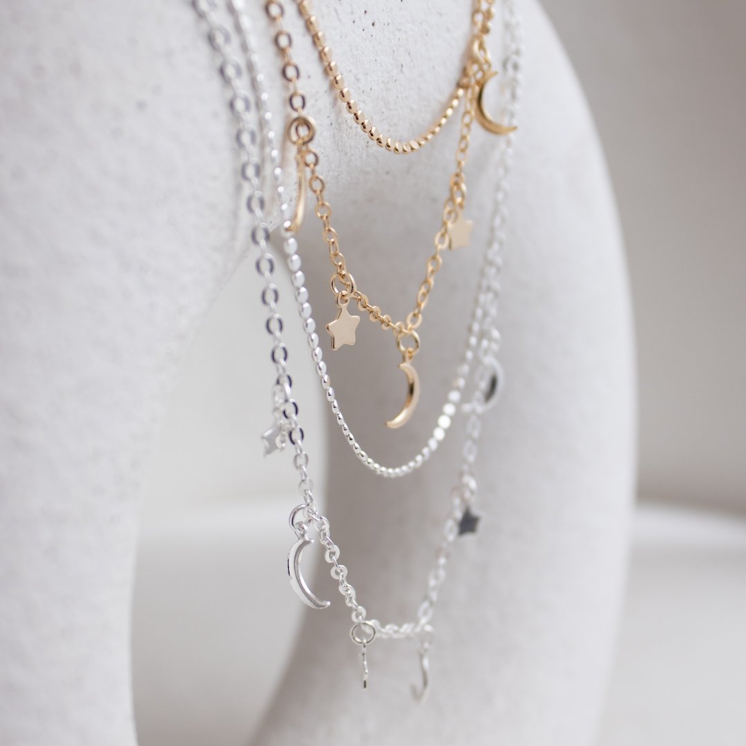 Colar Duplo - Lua e Estrelas