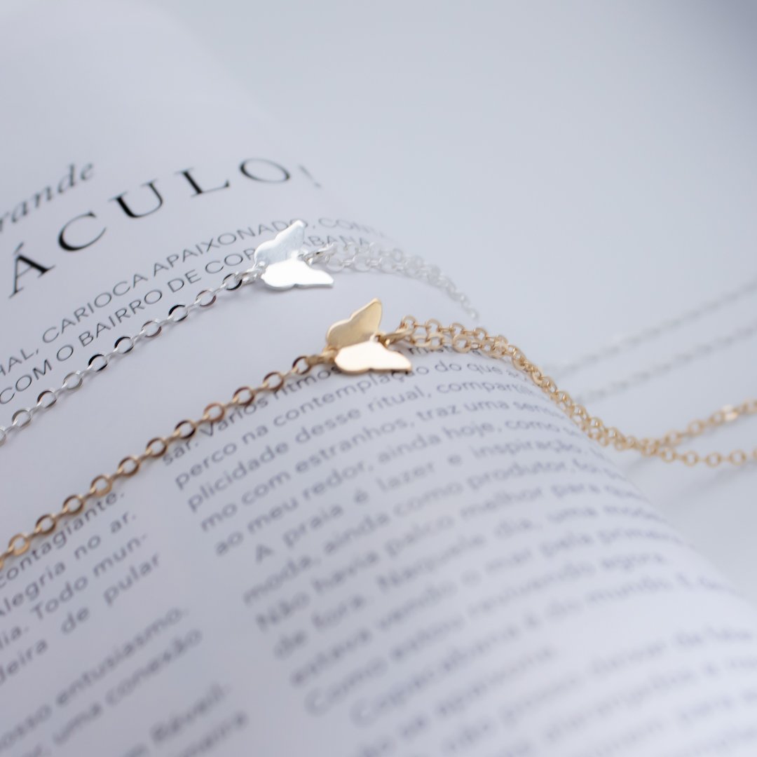 Colar Gravatinha - Borboleta Delicada