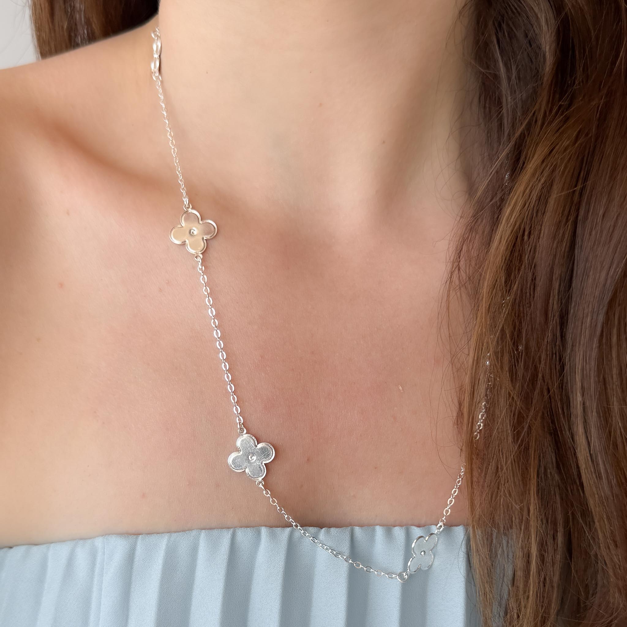 Colar Longo - Trevos Espelhados