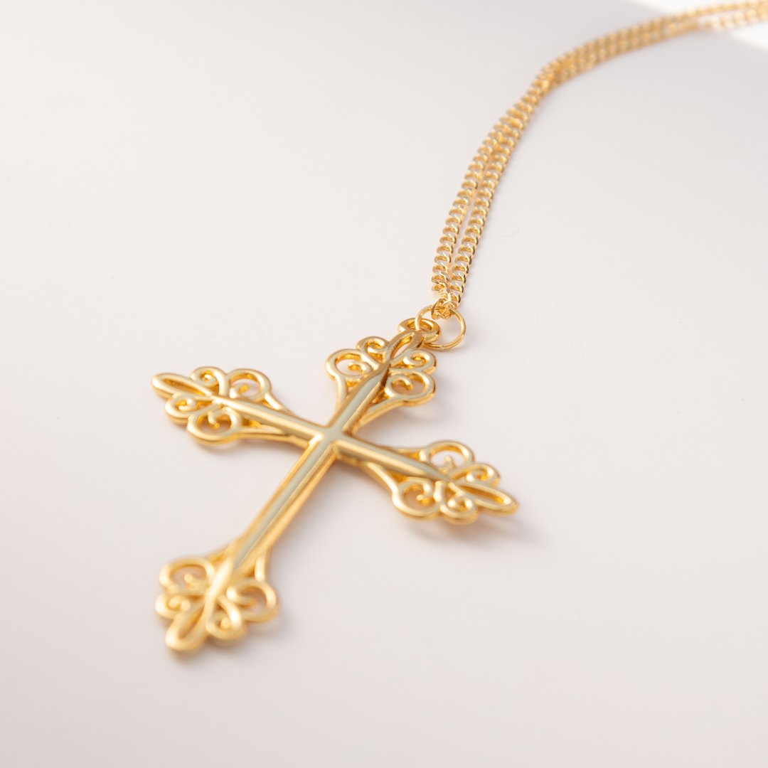 Colar Longo - Crucifixo