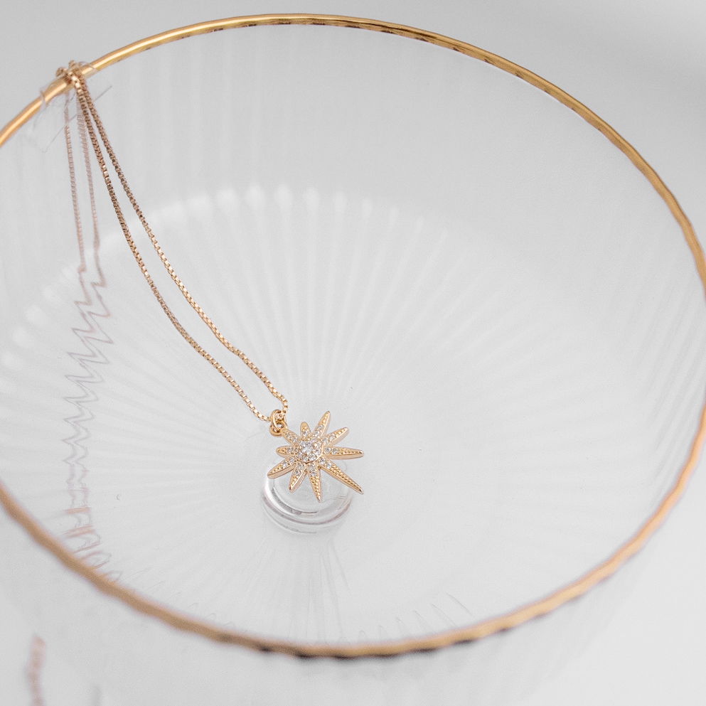 Colar Médio - Estrela Cadente Microzircônia