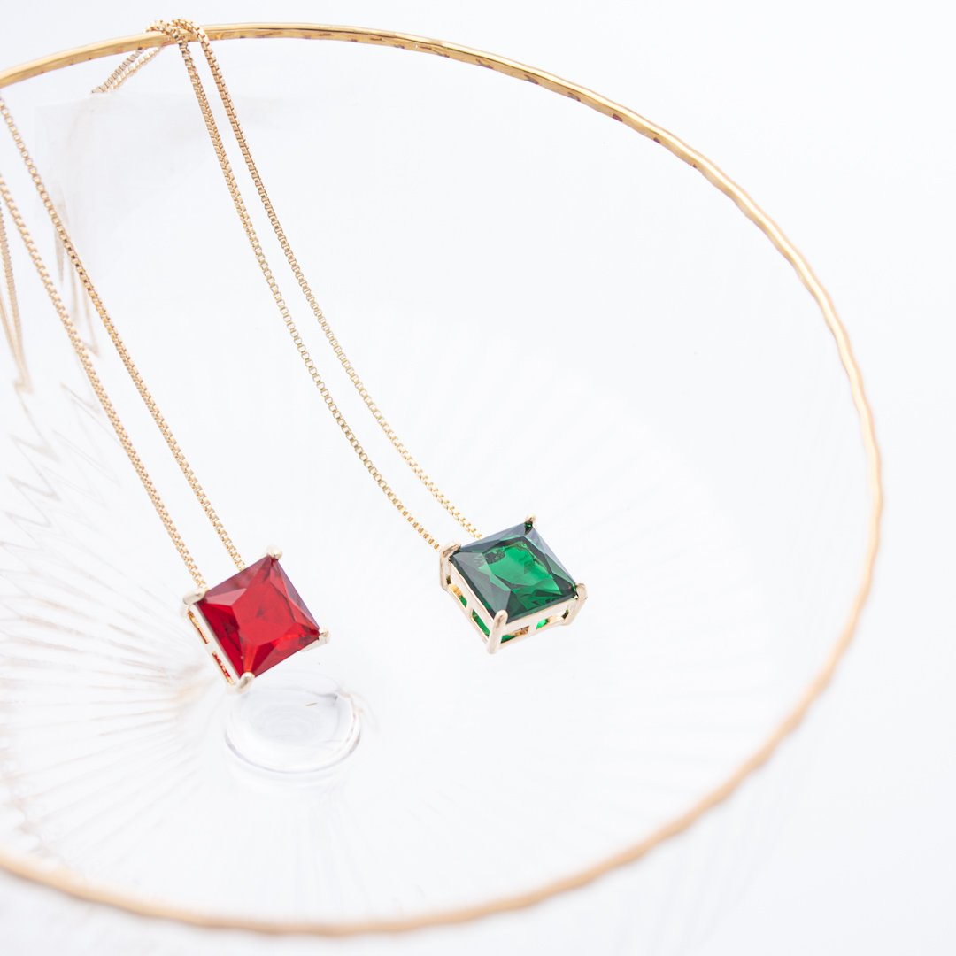 Colar Médio - Caixa Quadrada 10mm