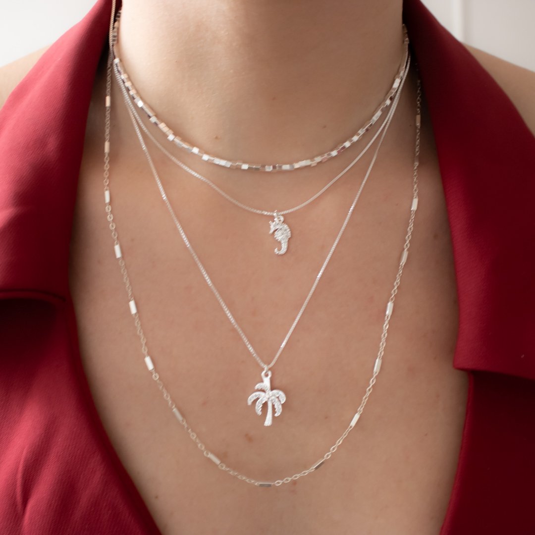 Colar Médio - Cavalo Marinho Zircônia