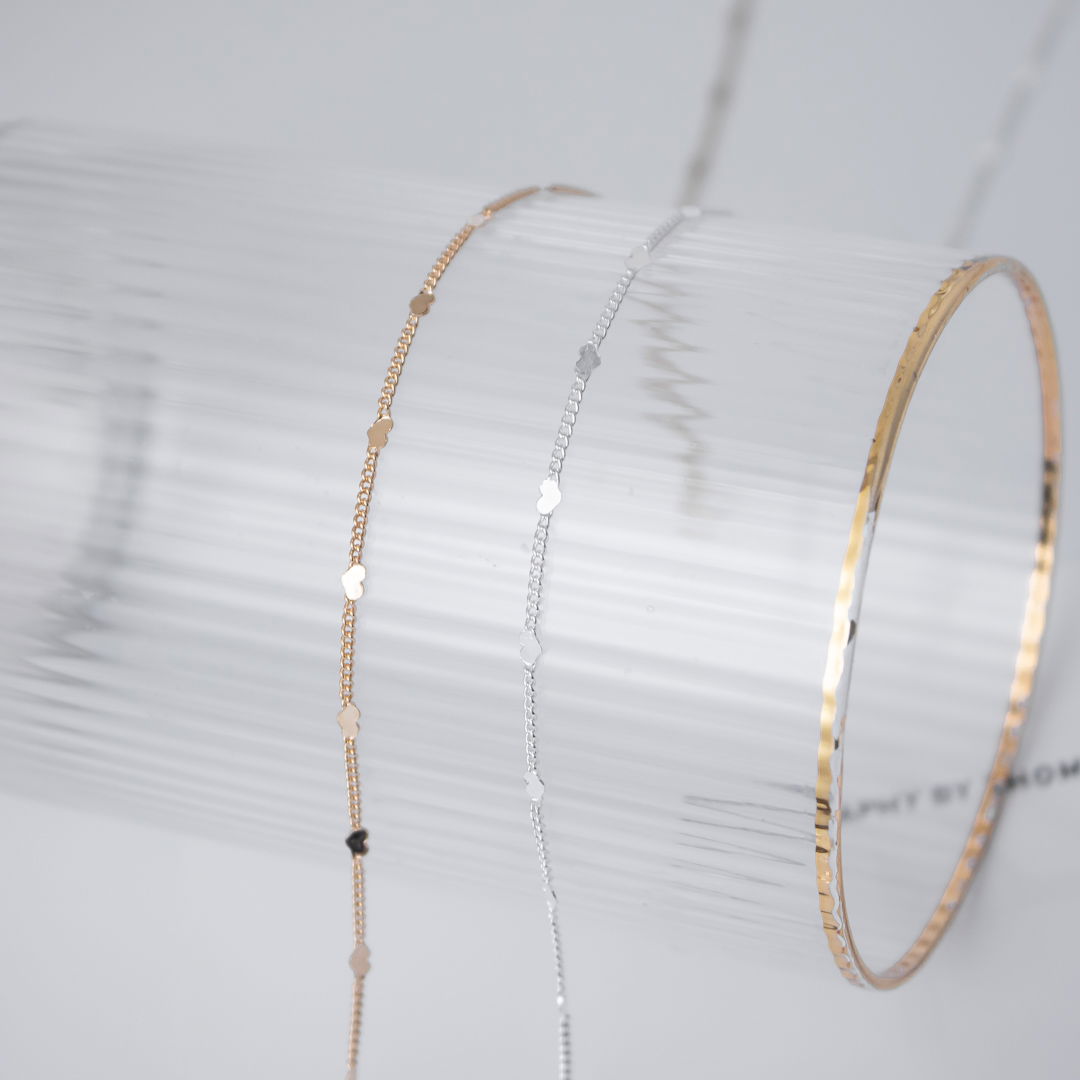 Colar Médio - Coraçõeszinhos