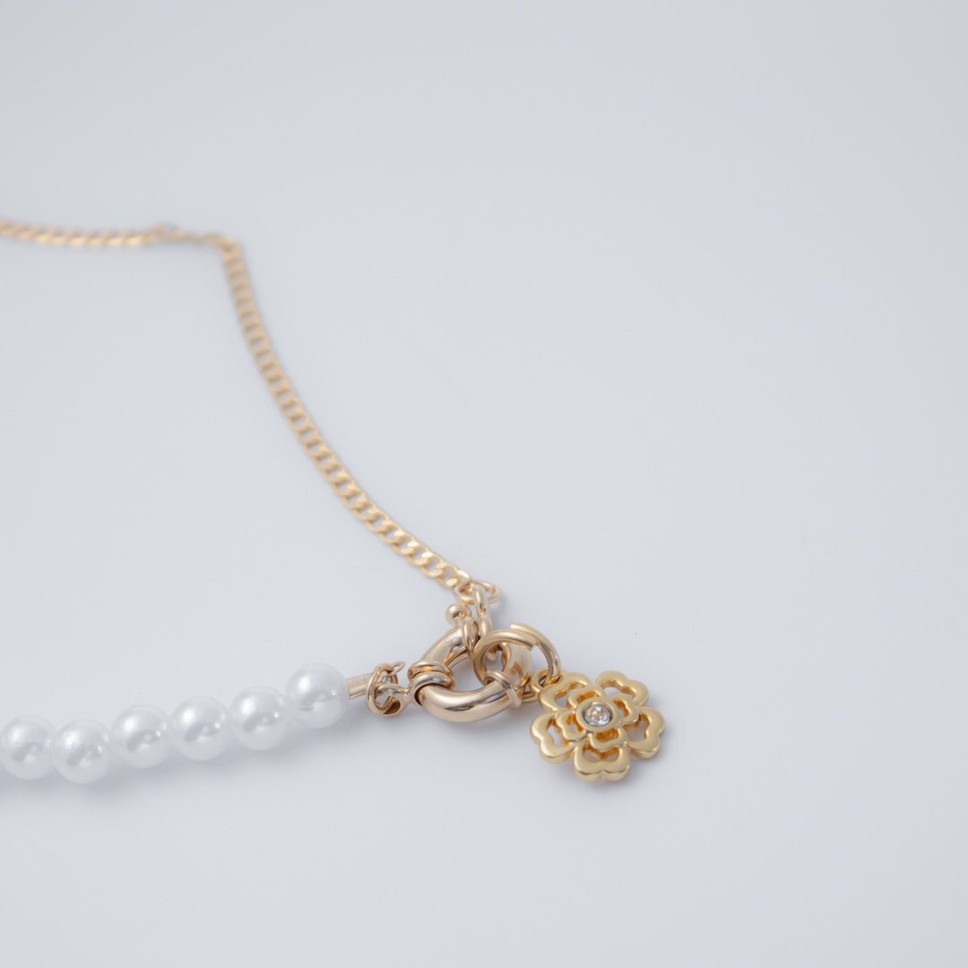 Colar Médio - Flor e Pérola