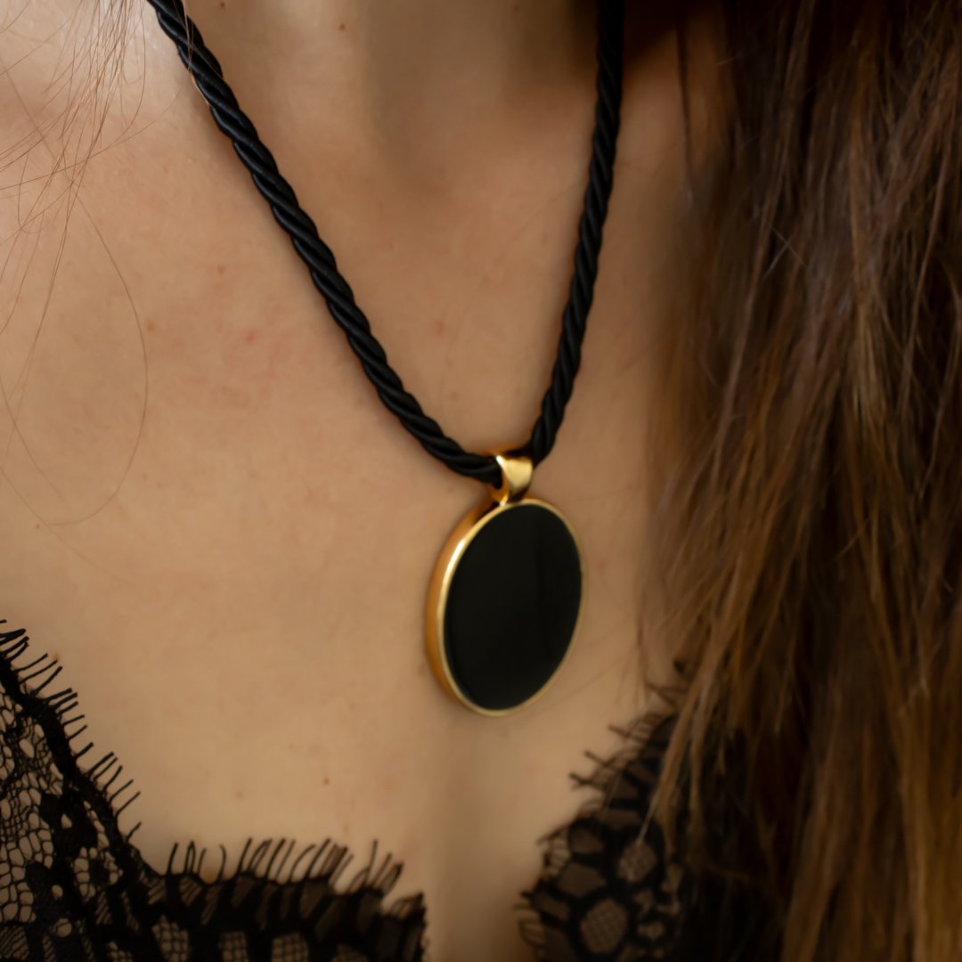 Colar Médio - Mandala Preta