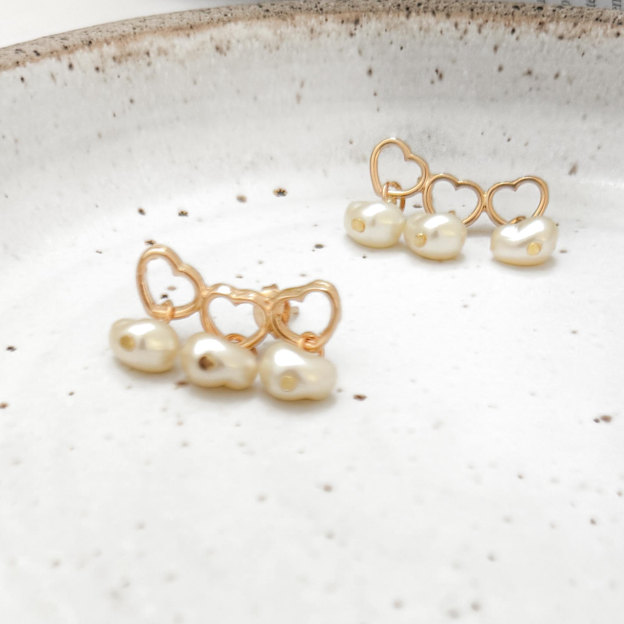 Ear Cuff - Corações e Pérolas