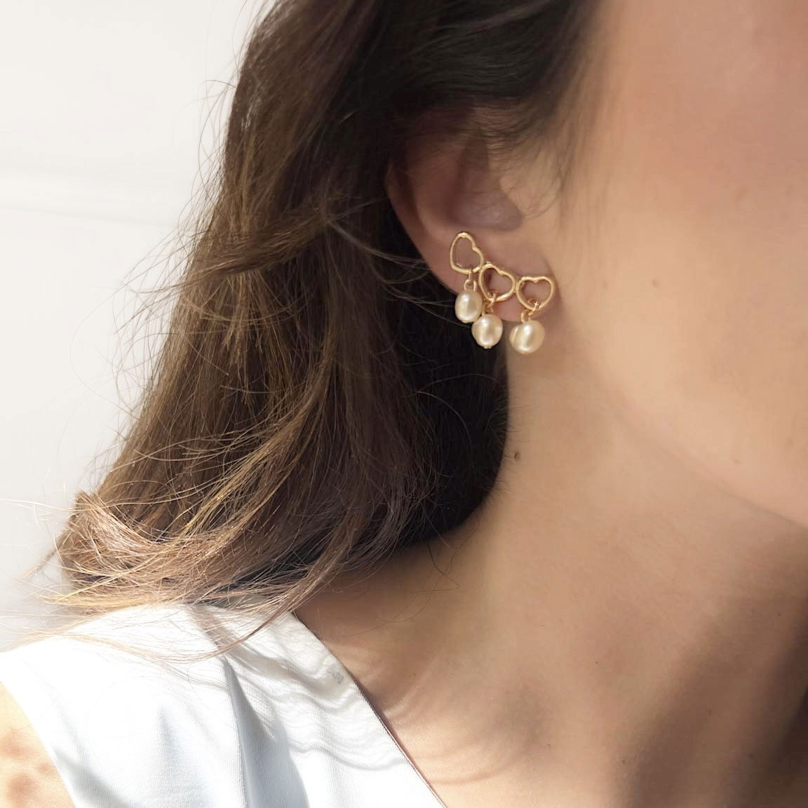 Ear Cuff - Corações e Pérolas