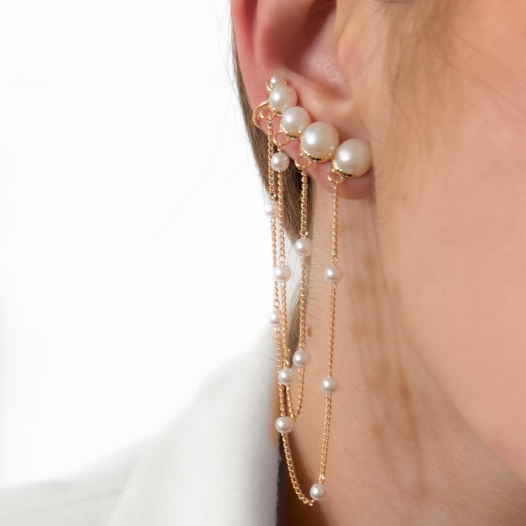 Ear Cuff - Correntes e Pérolas