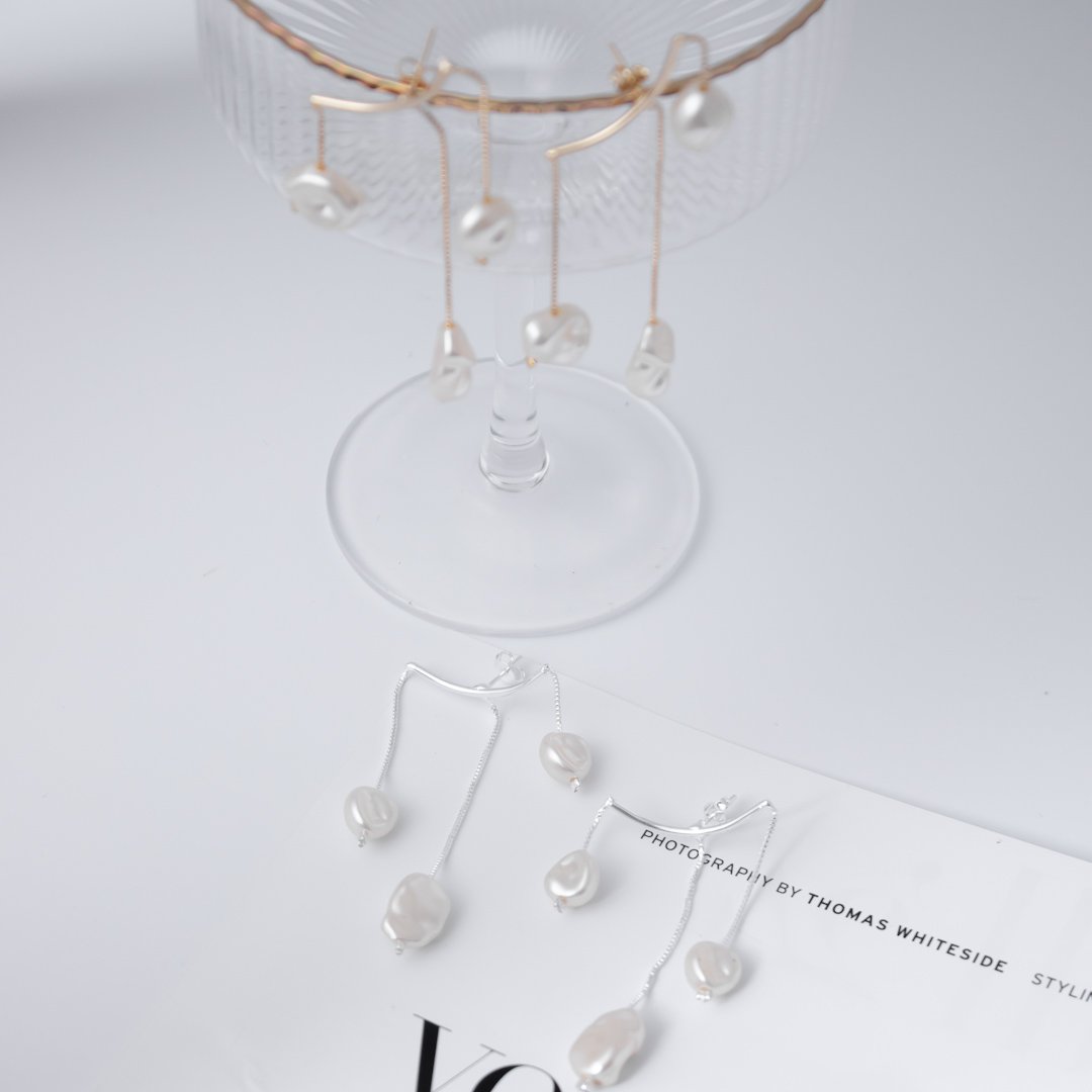 Ear cuff Festa - Pérolas Barrocas