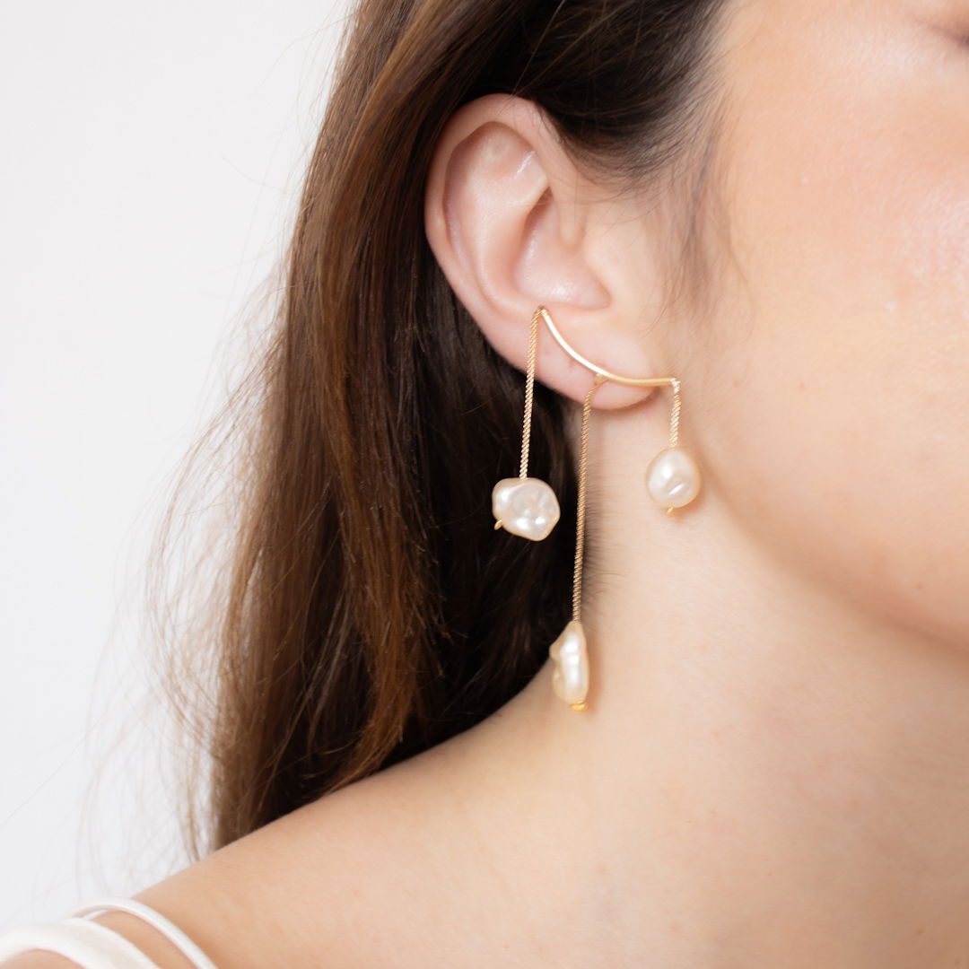 Ear cuff Festa - Pérolas Barrocas