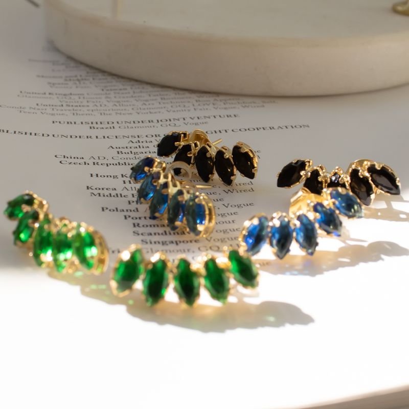Ear Cuff - Navetes Zircônia (Escolha a cor)