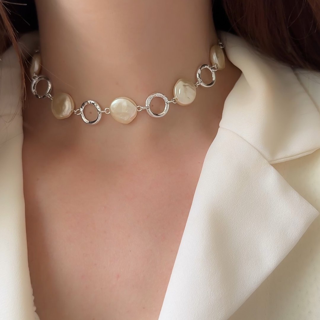 Choker - Pérolas e Círculos