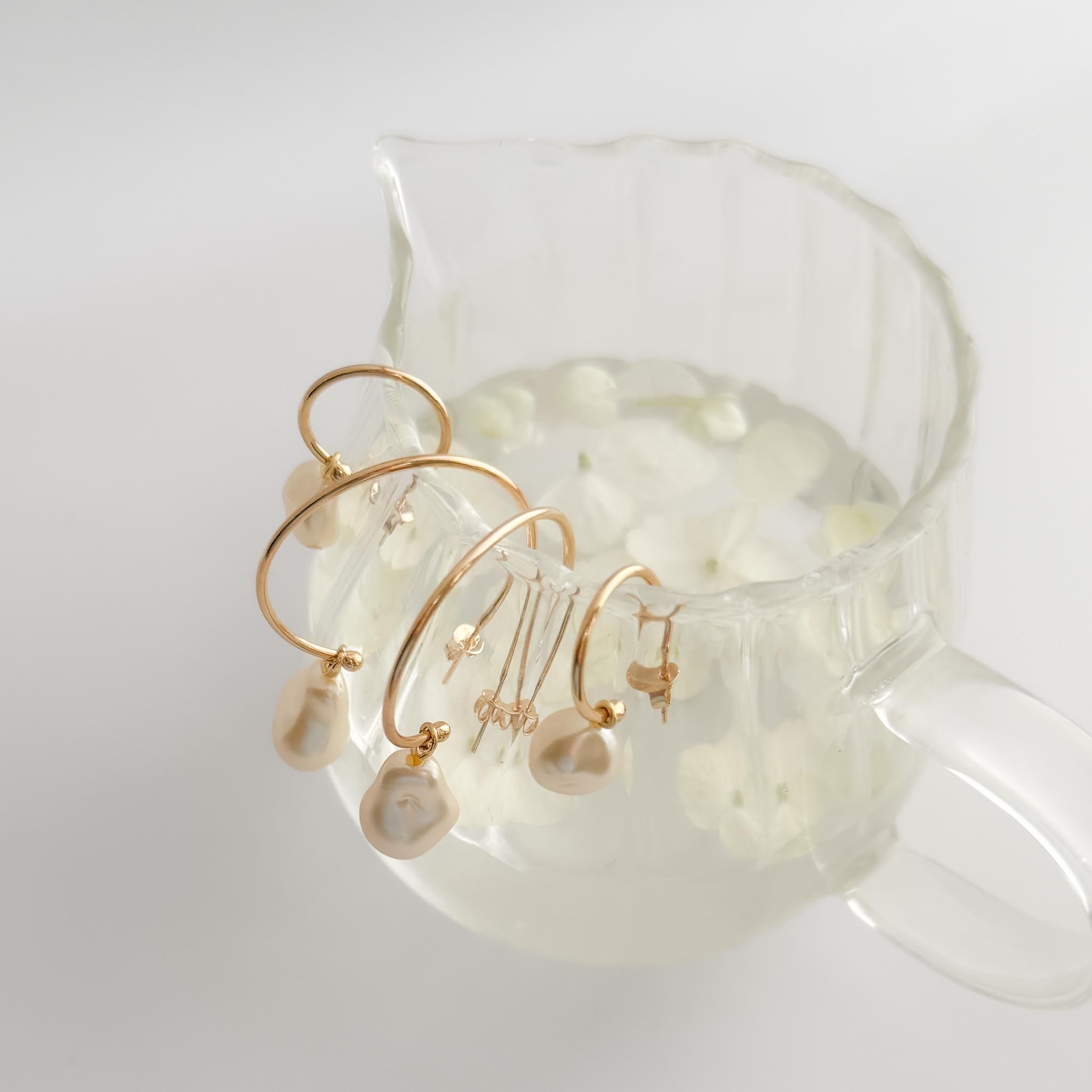 Kit 2 Argolas - Pérolas Barrocas