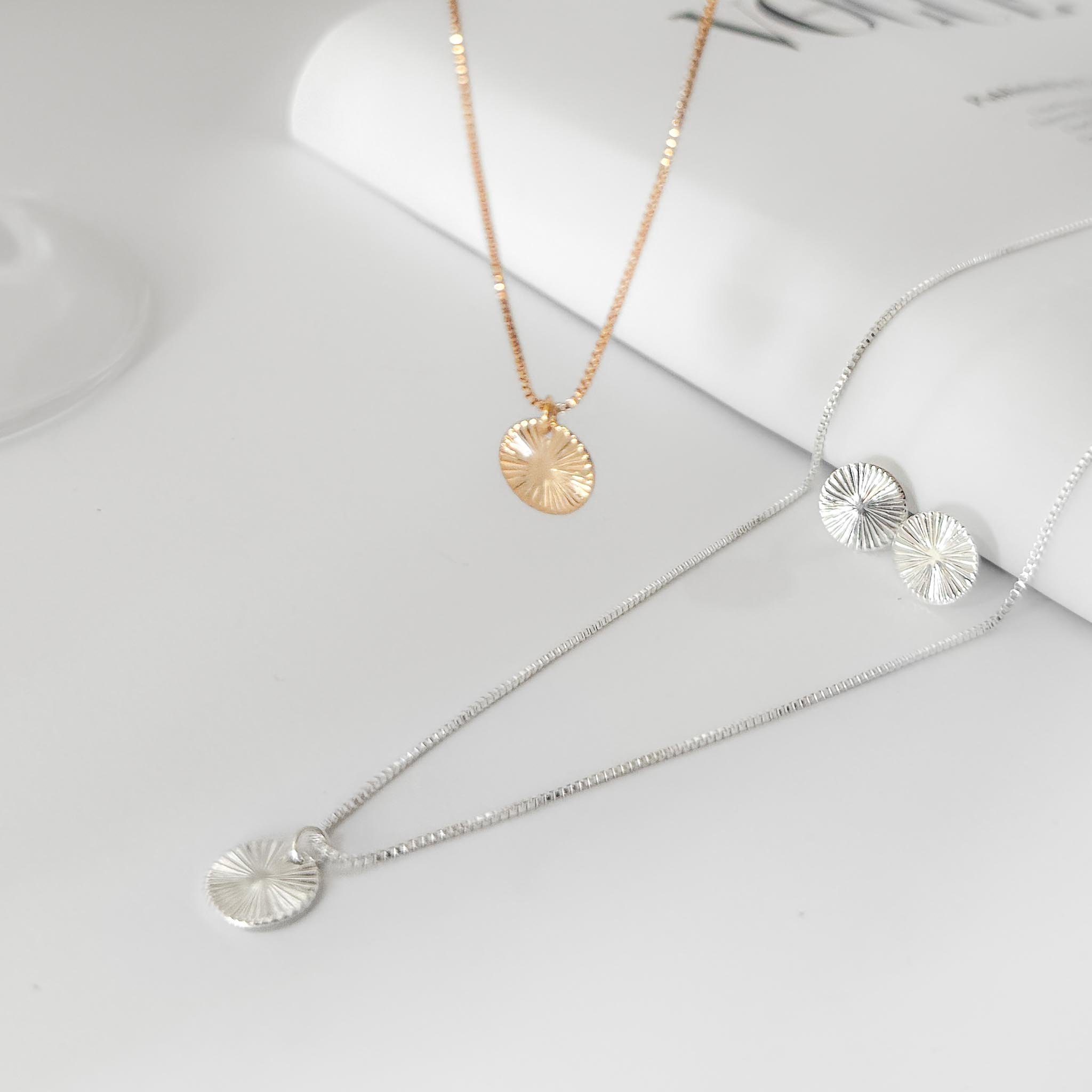 Kit Colar e Brinco - Circulo Plissado