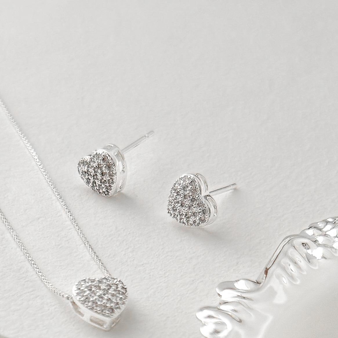 Kit Colar e Brinco - Coração Microzircônia