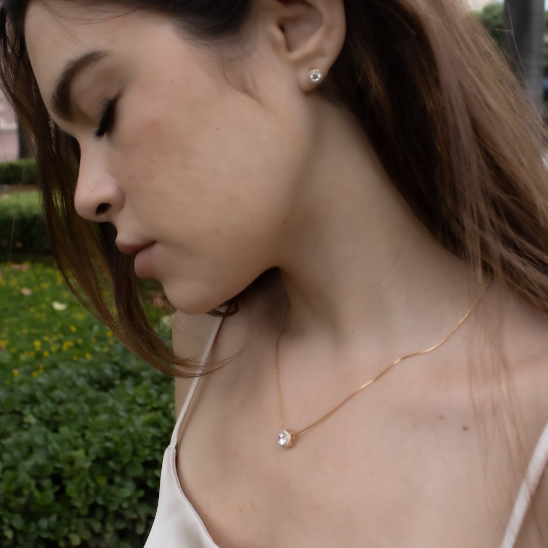 Kit Colar e Brinco - Ponto de Luz Microzircônia