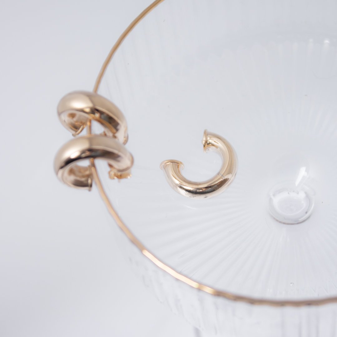 Kit de 1 Par de Argolas e 1 Piercing