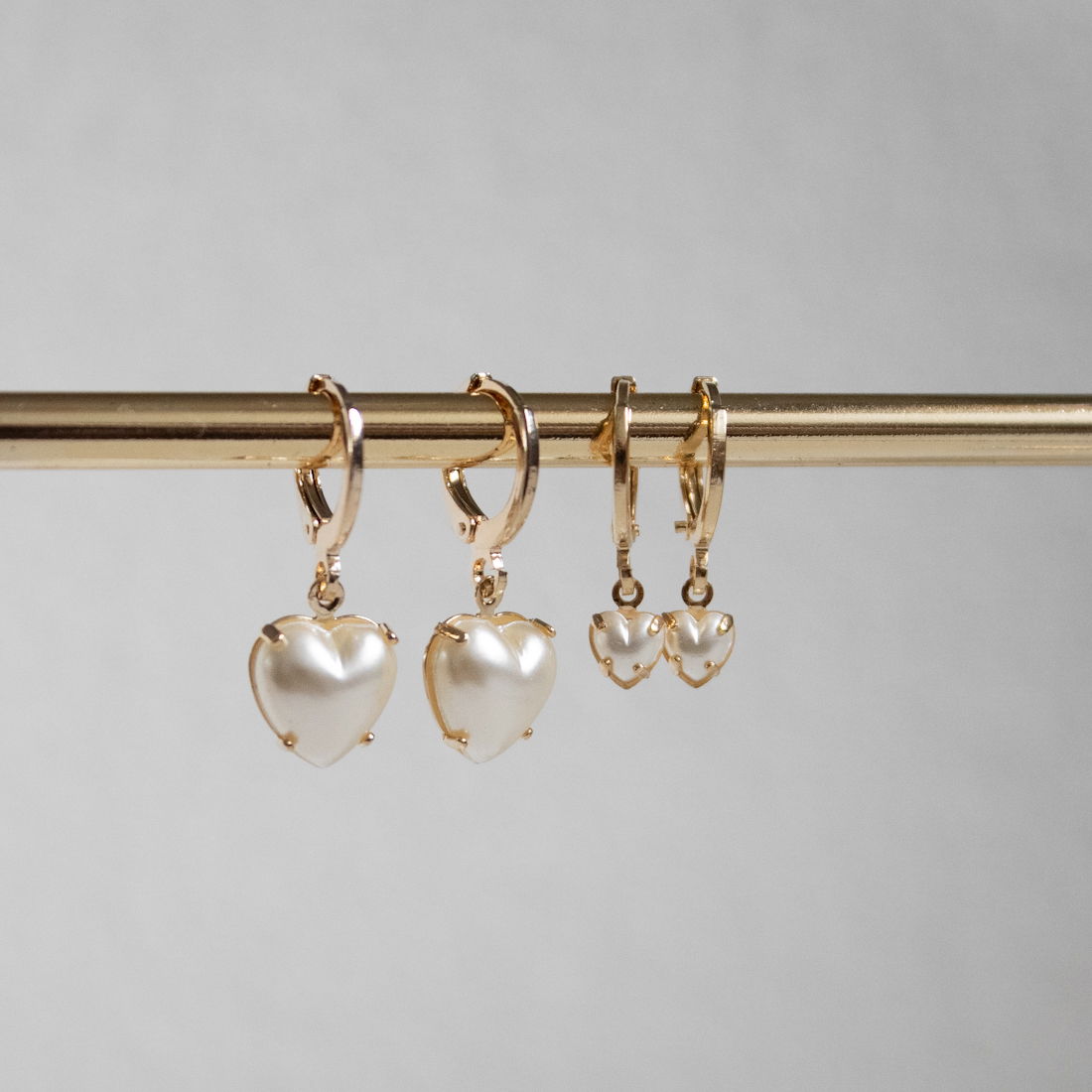 Kit de 2 Argolas - Corações Pérolas