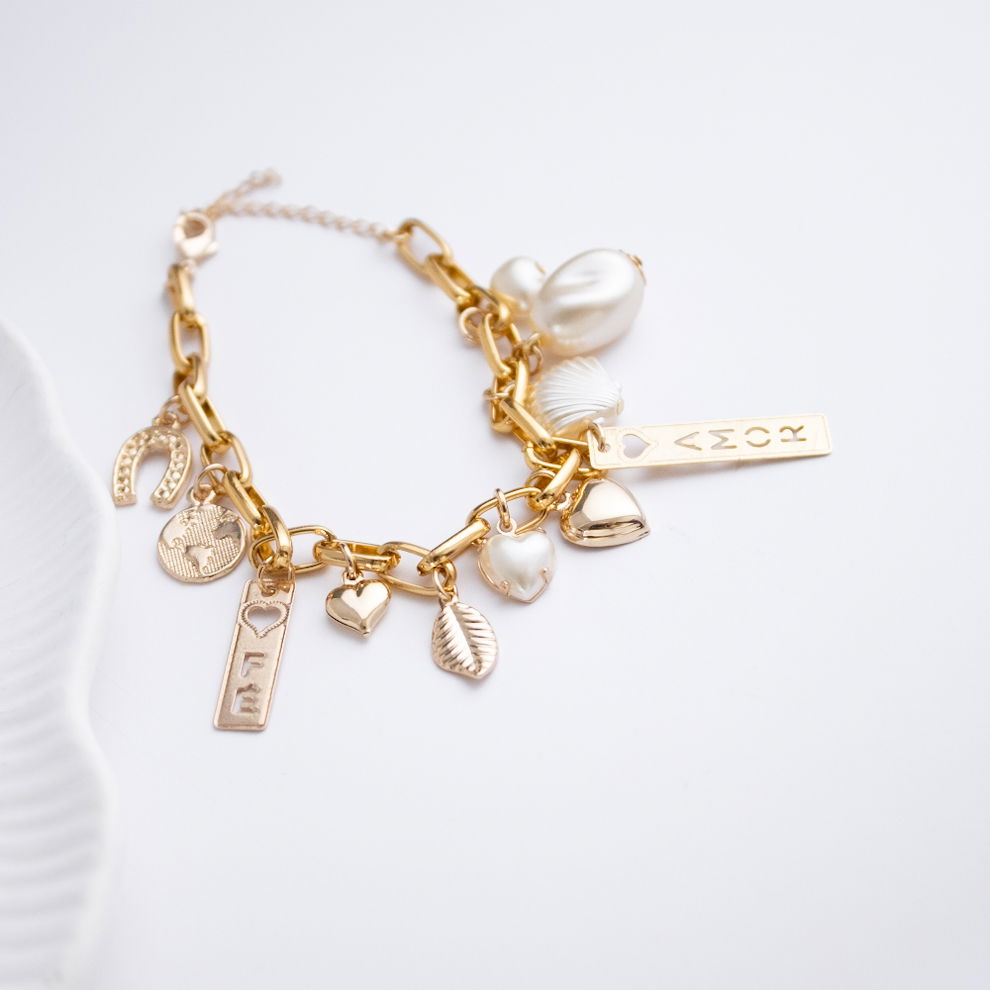 Pulseira Fecho Regular - Penduricalhos