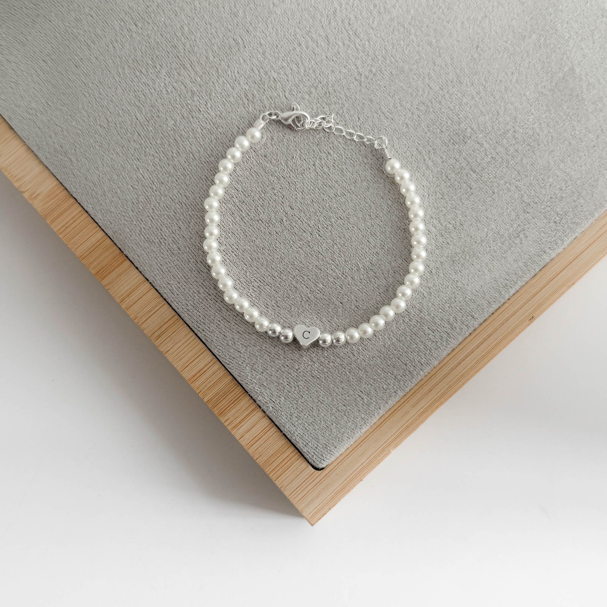 Pulseira Regular - Pérolas Inicial